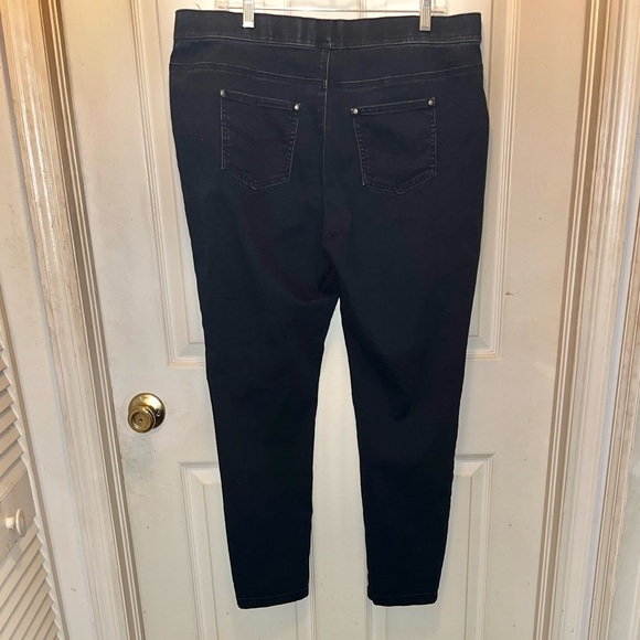 PER SE Women’s Pull On Denim Jeans. Sz XL. Waist 38. Inseam 30. - Picture 2 of 4